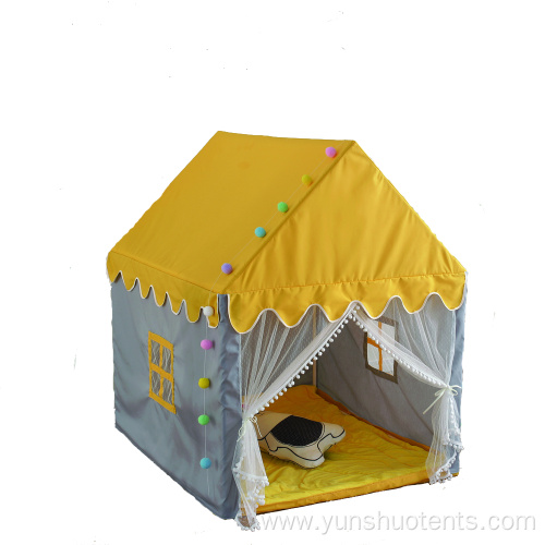 Children's play house tent